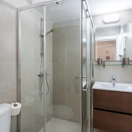 Lejlighed Radiant 1-bedroom In